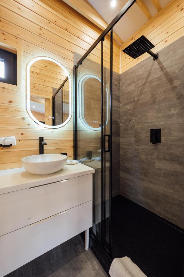 Telegdy Homes Praid Esterno foto