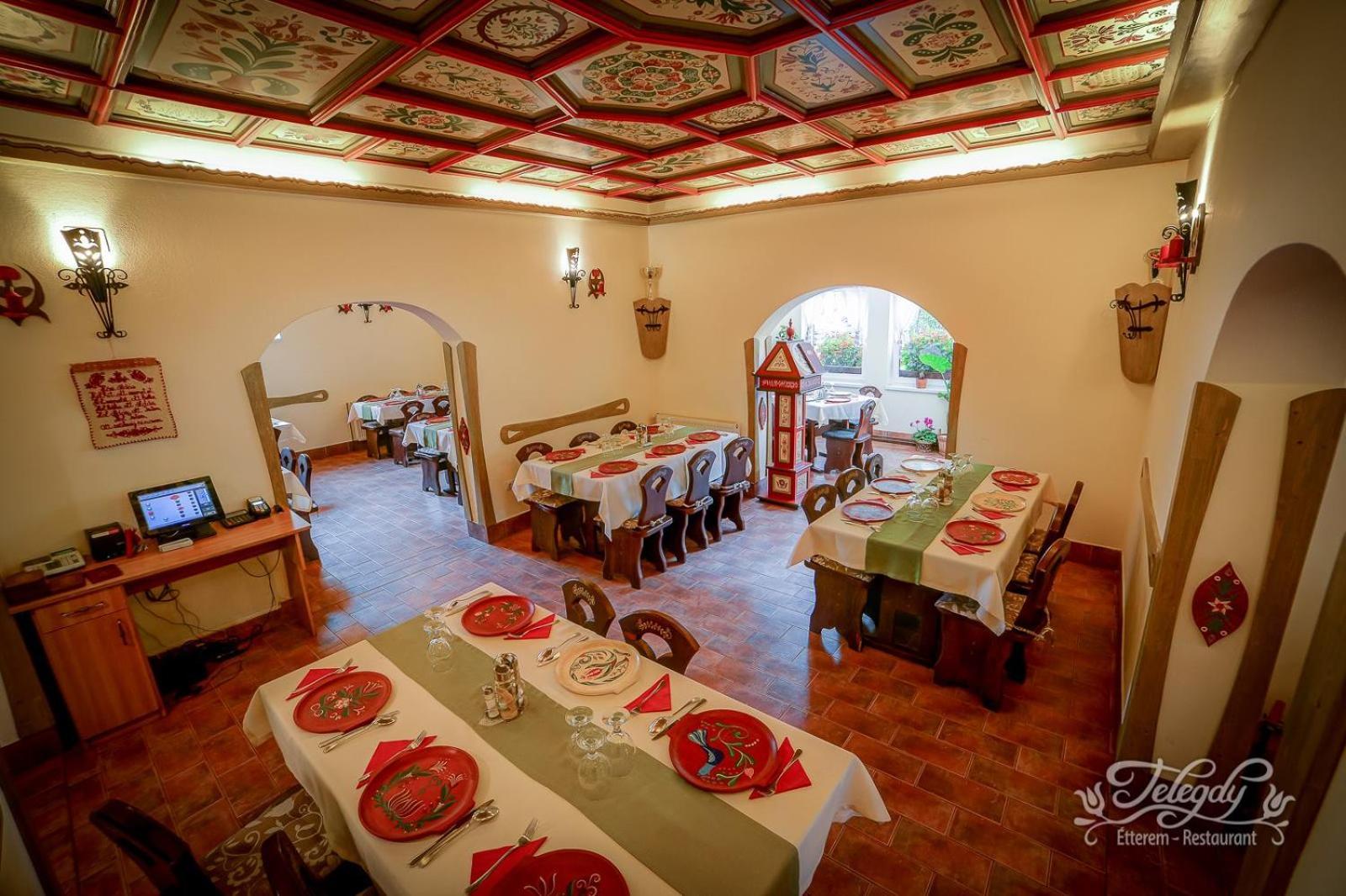 Telegdy Homes Praid Esterno foto